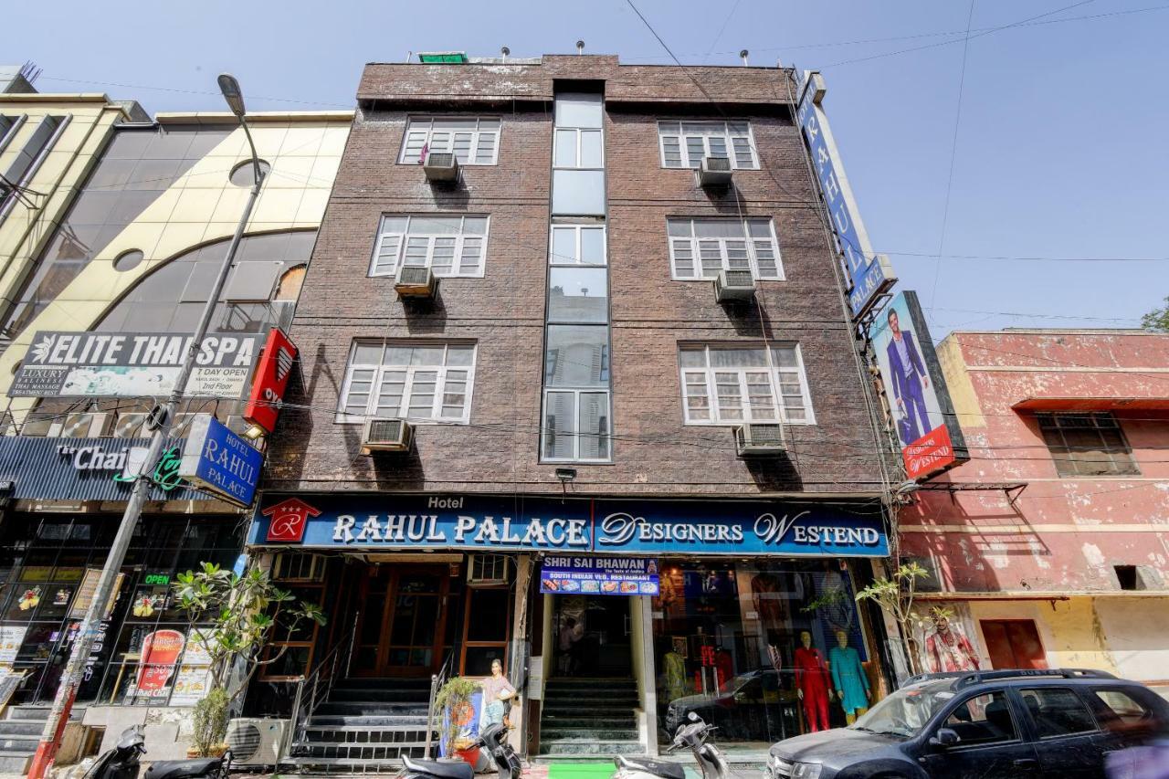 Rahul Palace By Golden Tree Near Metro Station And Ajmal Khan Market New Delhi Exterior photo